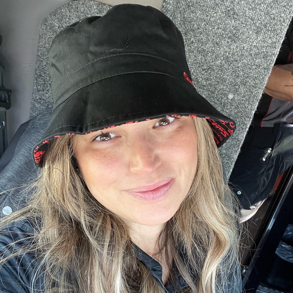 BRAND NEW SnapOn Bucket hat